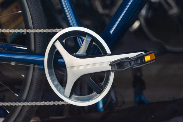 Seitenansicht Eines Fahrradpedals Mit Kettenantrieb Nahaufnahme — Stockfoto