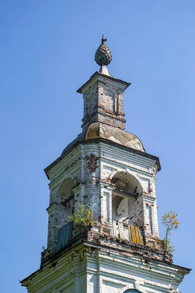 Antiguo Campanario Ortodoxo Iglesia Del Pueblo Sobolevo Provincia Kostroma Rusia — Foto de Stock