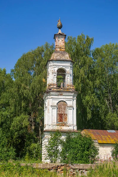 Velha Torre Sino Ortodoxa Igreja Aldeia Sobolevo Província Kostroma Rússia — Fotografia de Stock
