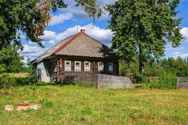 Antiguas Casas Abandonadas Campo Ruso —  Fotos de Stock