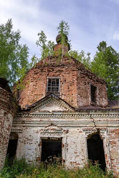 Abandoned Orthodox Church Pokrovskaya Church Letter River Kostroma Province Russia — Stock Photo, Image