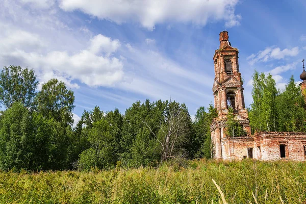 Clocher Orthodoxe Abandonné Église Pokrovskaïa Sur Rivière Lettre Province Kostroma — Photo