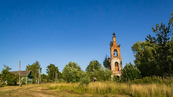 Antiguo Paisaje Iglesia Ortodoxa Iglesia Del Pueblo Spasskoye Provincia Kostroma — Foto de Stock