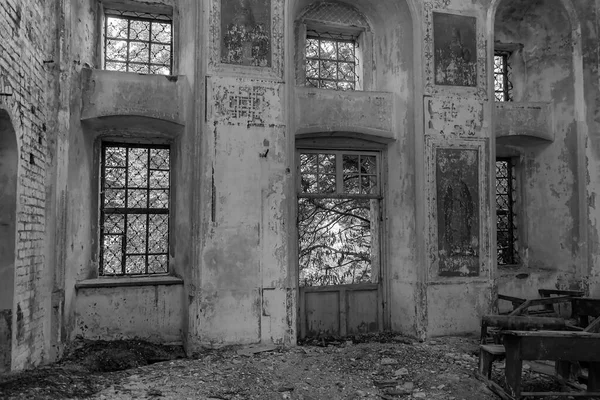 Interior Una Iglesia Ortodoxa Abandonada Templo Del Pueblo Pavlovskoye Provincia —  Fotos de Stock