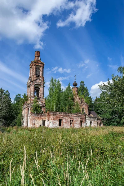 Église Orthodoxe Abandonnée Église Pokrovskaïa Sur Rivière Lettre Province Kostroma — Photo