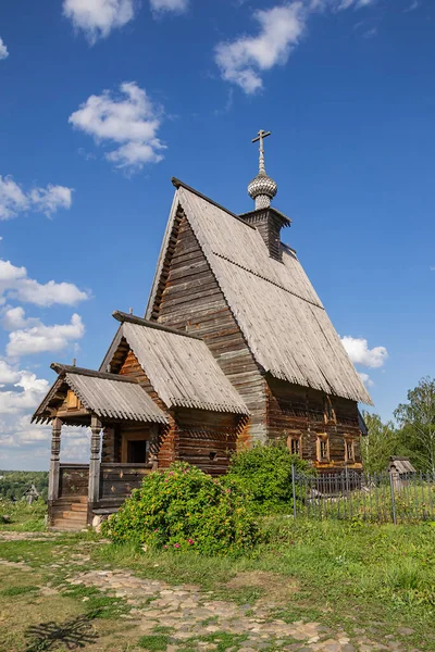Iglesia Resurrección Del Pueblo Bilyukovo Ciudad Ples Río Volga Rusia — Foto de Stock