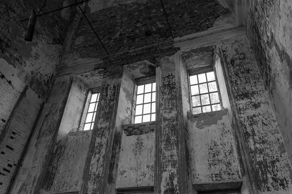Interior Una Iglesia Ortodoxa Abandonada Iglesia Del Pueblo Zaluzhye Provincia —  Fotos de Stock