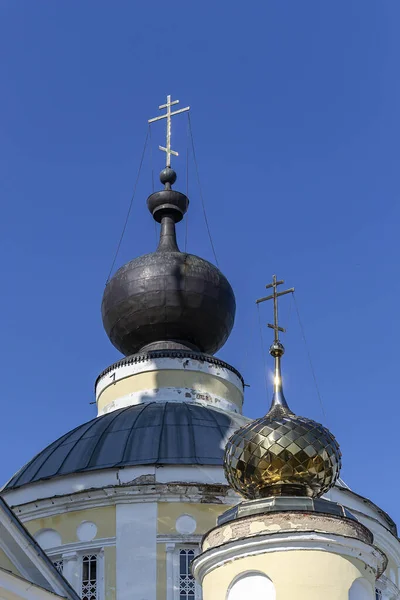 Куполи Хрести Православної Церкви Собор Успіння Мишкін Ярославський Край Росія — стокове фото
