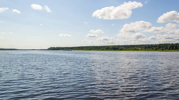 Sommar Landskap Volga Floden Myshkin Stad — Stockfoto