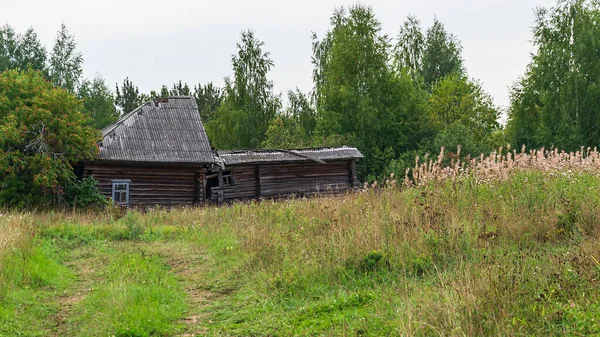 Casas Abandonadas Pueblo Abandonado Región Kostroma Rusia —  Fotos de Stock