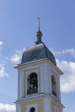 Ortodoks Kilisesi 'nin çan kulesi, Hüküm Katedrali, Myshkin, Yaroslavl bölgesi, Rusya