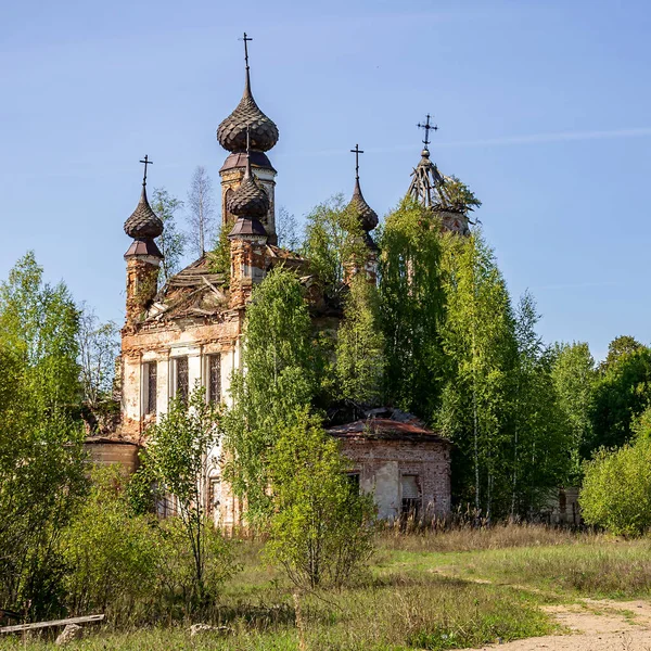 Εγκαταλελειμμένη Ορθόδοξη Εκκλησία Arseniev Sloboda Tract Περιοχή Kostroma Ρωσία Έτος — Φωτογραφία Αρχείου