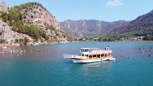 Aerial View Kizkumu Beach Marmaris Pleasure Yacht Island Bay Sand — Stock Video