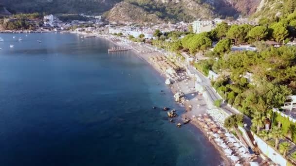 Aerial View Sea Bay Surrounded Mountains Rocks Small Touristic Village — Vídeo de Stock