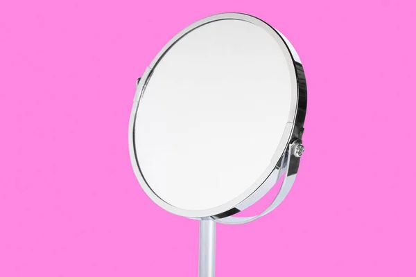 Desktop Make Cosmetic Mirror Isolated Pink Background Home Metal Mirror — 图库照片