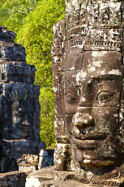 The temple of Bayon — Stock Photo, Image