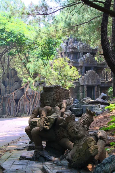 Temple ruins in Java — Stock Photo, Image