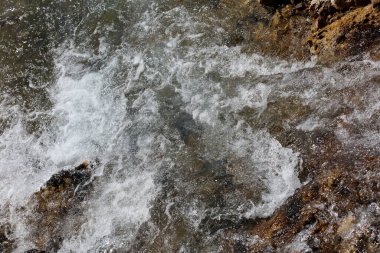 Acherontas Nehri Yunanistan 'ı keşfediyor. Yaz tatili. İnanılmaz Yunan doğası manzarası arka planında yüksek kalite büyük baskı var.