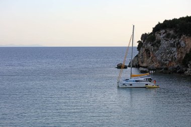 Preveza yakınlarındaki güzel mavi Skala plajı Yunan seyahat eden modern arka plan yüksek kaliteli büyük boy baskılar