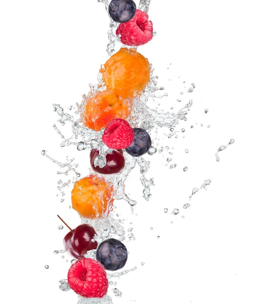 果物とスプラッシュ — ストック写真