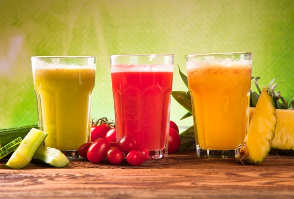 Juice on wood — Stock Photo, Image