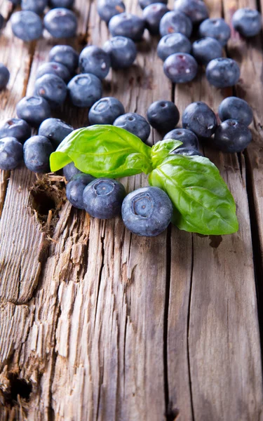 Fresh fruits on wood — Stock Photo, Image