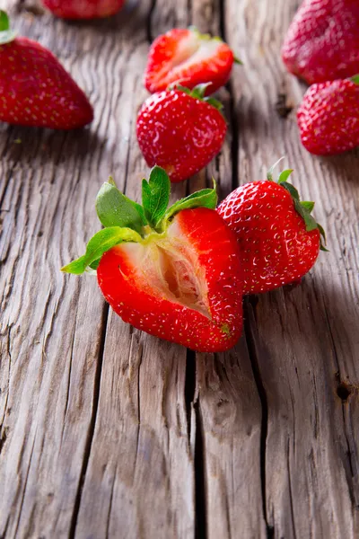 Fresh fruits on wood — Stock Photo, Image