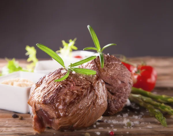 Steak — Stockfoto