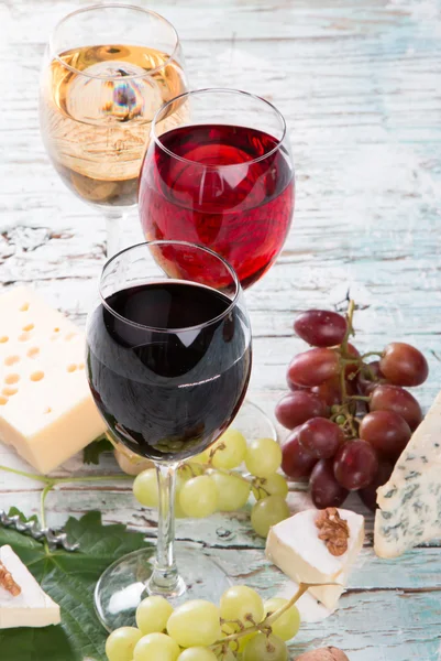 Drink wine — Stock Photo, Image