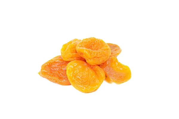 Oranžové Sušené Meruňky Halda Izolované Bílém Pozadí — Stock fotografie