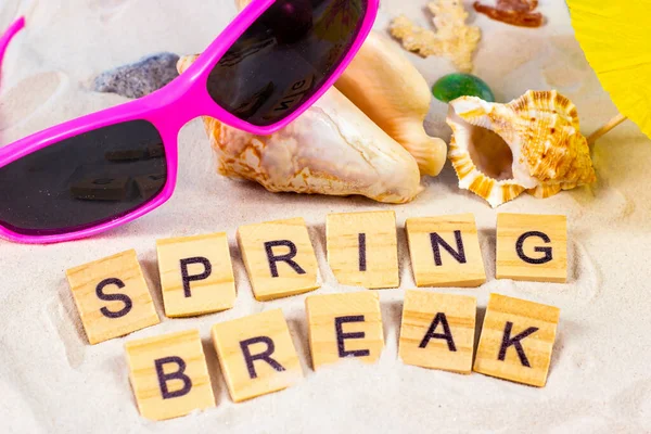 Words Spring Break Yellow Sandy Textured Background Bright Sunglasses Seashells — Stock Photo, Image