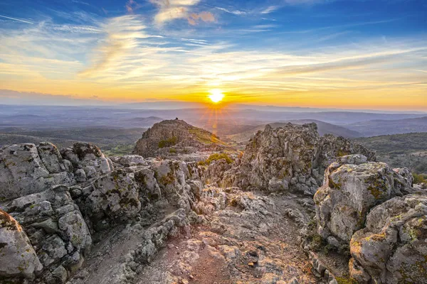 Sunset Ancient Megalithic Observatory Kokino Macedonia Inglés Este Observatorio Fue Fotos de stock libres de derechos