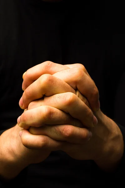 Les mains dans la prière — Photo