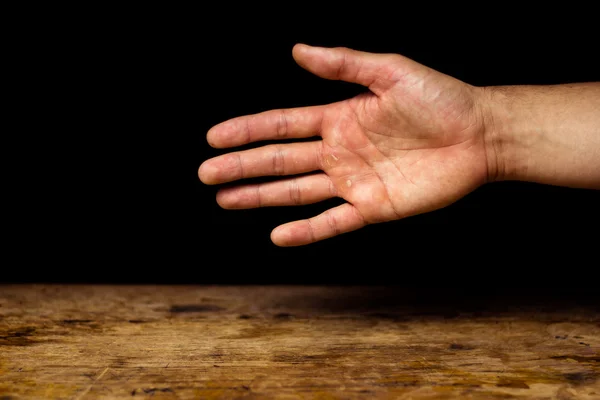 Offering handshake — Stock Photo, Image