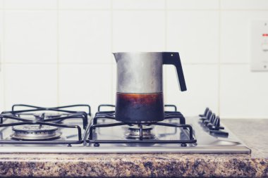Moka pot ocakta
