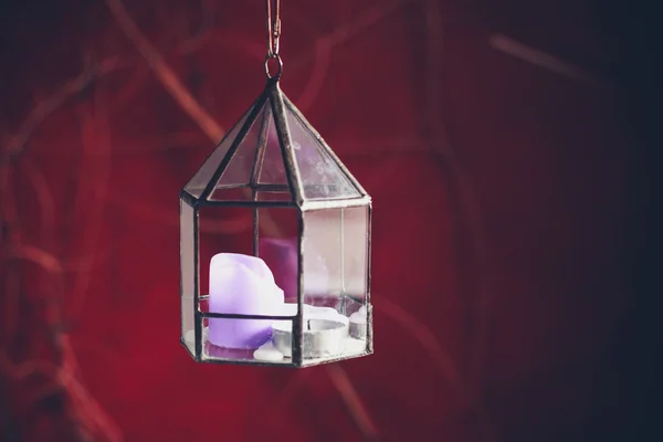 Lantern with tealight outside on winter's day — Stock Photo, Image