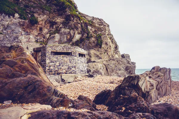 Segunda guerra mundial búnker en la costa de Devon, Inglaterra — Foto de Stock