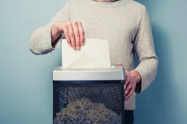 Man shredding — Stock Photo, Image