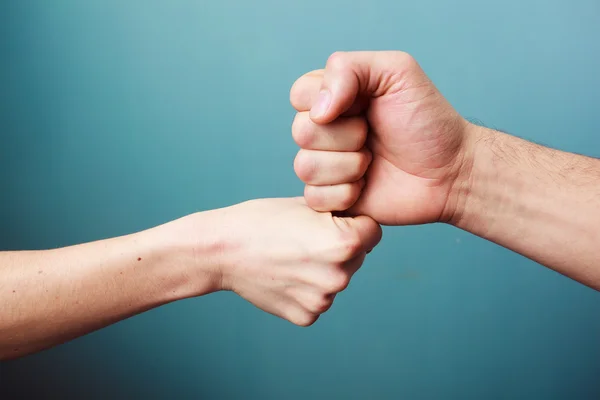 Golpe de puño — Foto de Stock