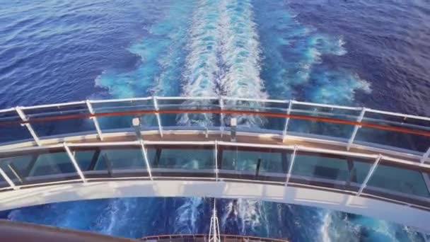 4k, pedestrian glass bridge on the upper deck of a cruise ship MSC Seaview — Αρχείο Βίντεο