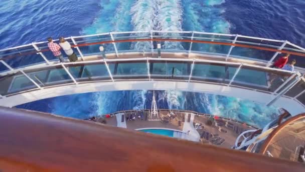 4k, pedestrian glass bridge on the upper deck of a cruise ship MSC Seaview – stockvideo