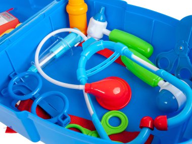 Bebekler için çocuk oyunu, doktor oyunu, oyuncak steteskop, çekiç, gözlük, şırınga ve tıbbi aletler, küçük çocukların tıbbi prosedürlerine adaptasyon