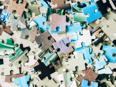 Dikkat, hafıza, motor beceriler, montaj için bulmacalar, mozaik geliştirme oyunu