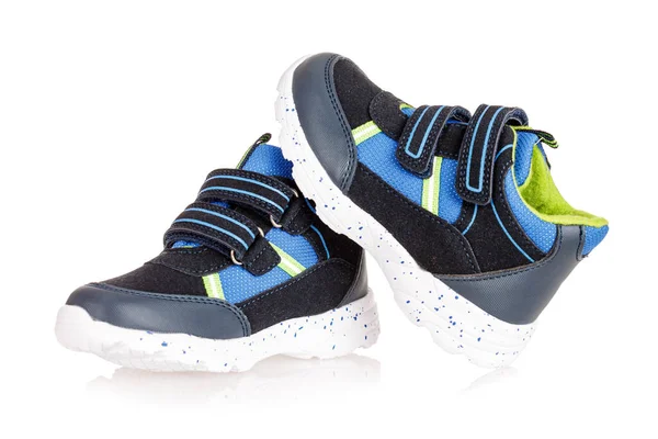 Blauwe Casual Sneakers Kinderwandelschoenen Klittenband Sluiting Geïsoleerd Een Witte Achtergrond — Stockfoto