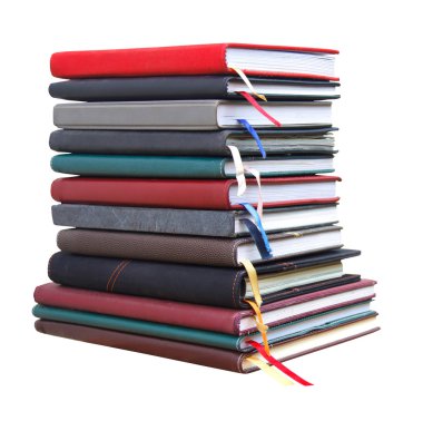 eski günlüğü kitap beyaz zemin üzerine izole et.