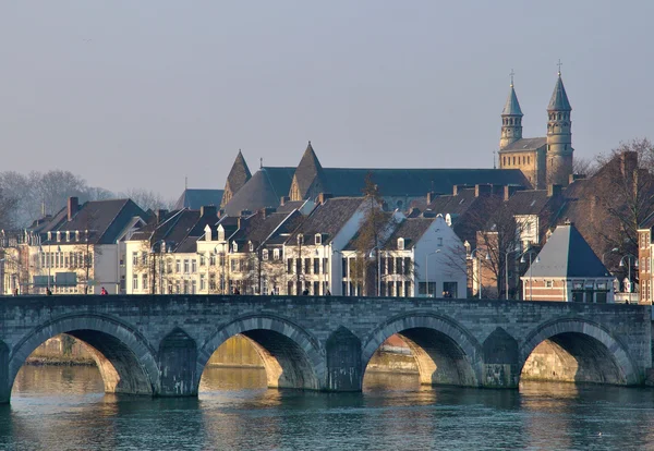 Saint servatius most w maastricht — Zdjęcie stockowe