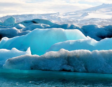 İzlanda'daki mavi icebergs