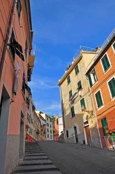 Calle del pueblo italiano — Foto de Stock