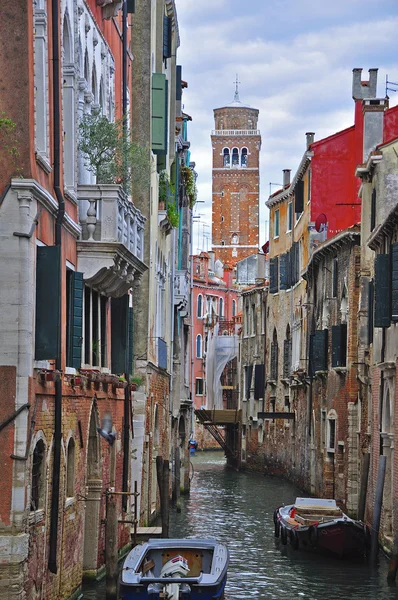 Venezia piccolo canale — Foto Stock