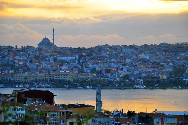 Istanbul on sunset — Stock Photo, Image